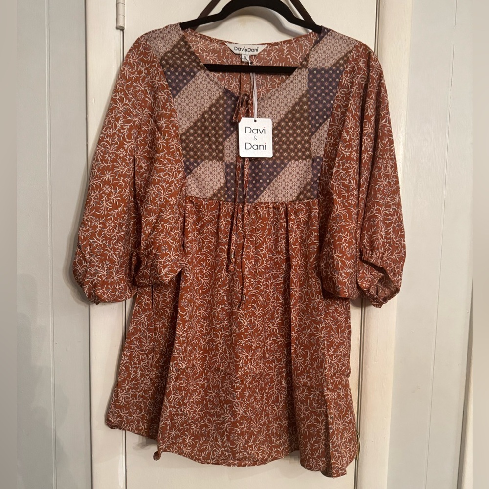 DAVI & DANI Brown Bishop Sleeve Tunic